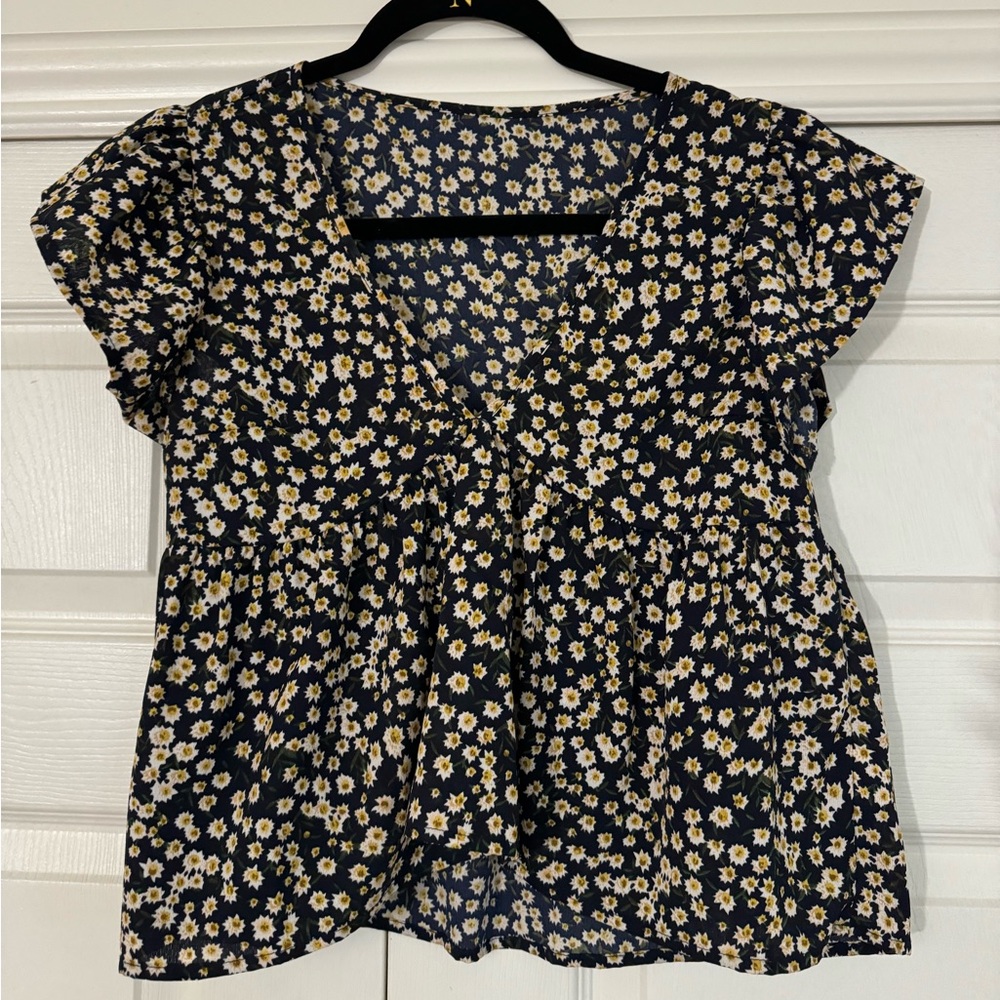 Babydoll crop top from SHEIN 
In good condition